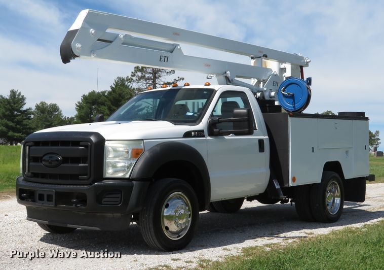 image for item DH1568 2011 Ford F550 Super Duty XL bucket truck