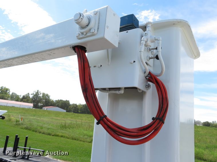 image for item DH1568 2011 Ford F550 Super Duty XL bucket truck