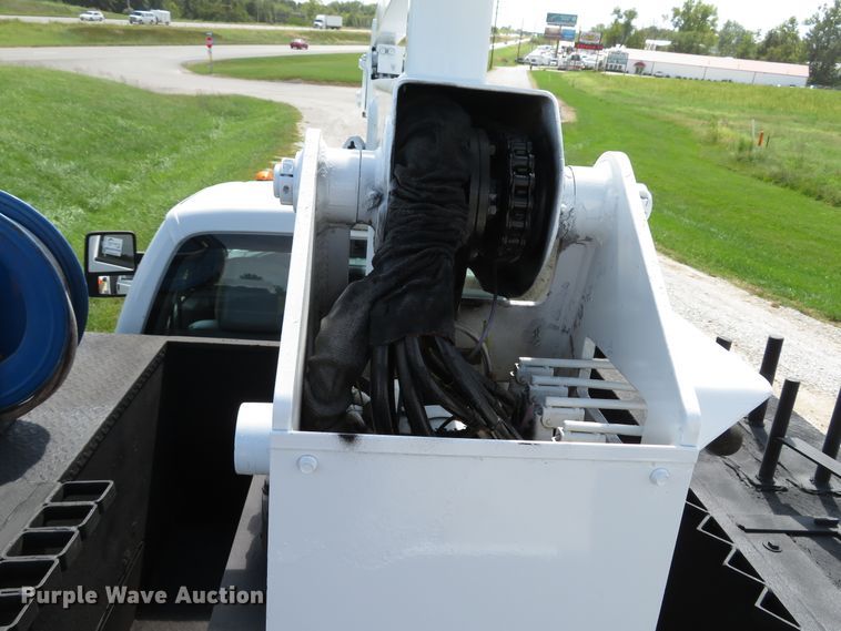 image for item DH1568 2011 Ford F550 Super Duty XL bucket truck