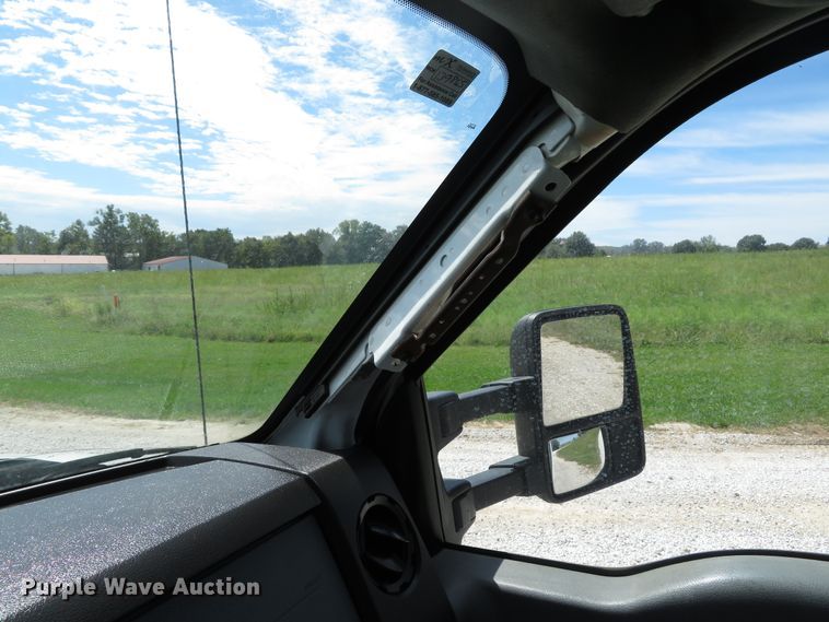 image for item DH1568 2011 Ford F550 Super Duty XL bucket truck