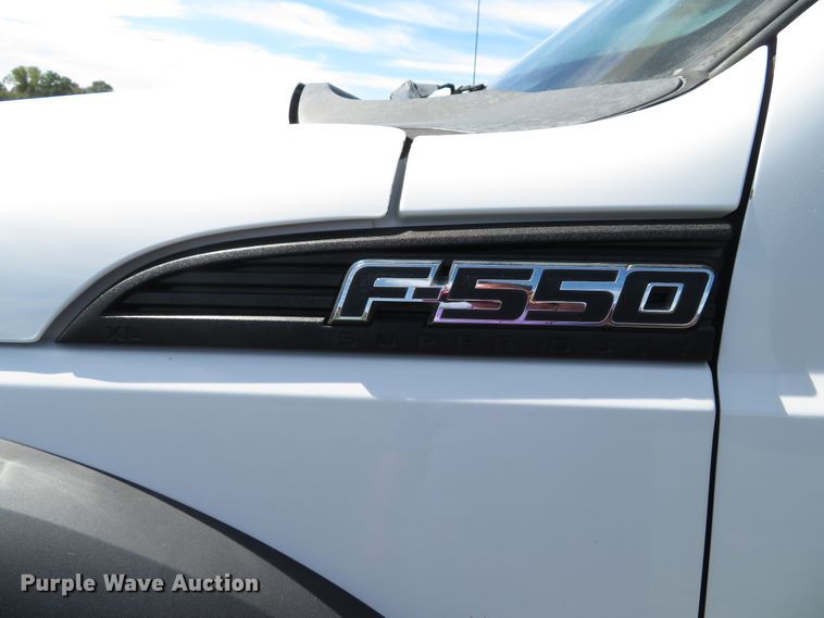 image for item DH1568 2011 Ford F550 Super Duty XL bucket truck