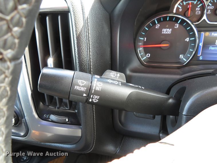 image for item DH1570 2015 Chevrolet Silverado 3500HD LTZ Crew Cab flatbed pickup truck