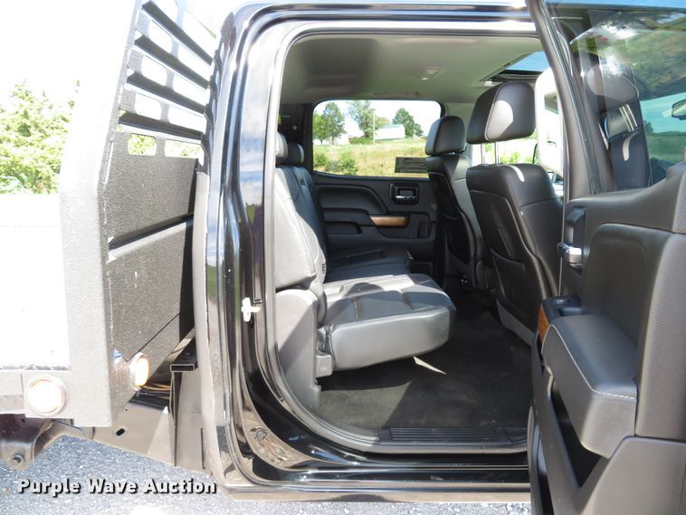 image for item DH1570 2015 Chevrolet Silverado 3500HD LTZ Crew Cab flatbed pickup truck