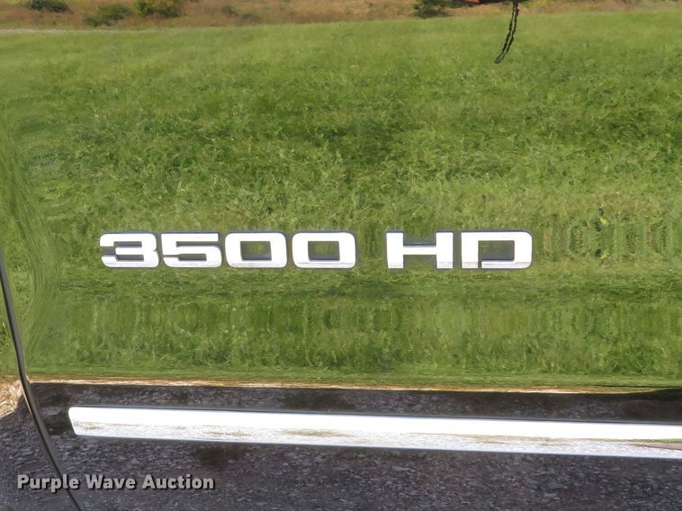 image for item DH1570 2015 Chevrolet Silverado 3500HD LTZ Crew Cab flatbed pickup truck