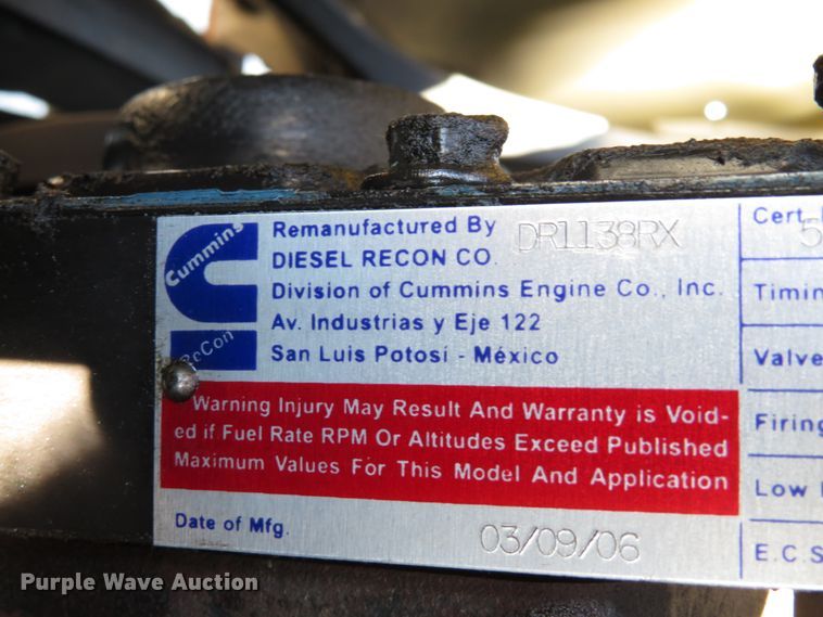 image for item DH1572 1999 Ford F800 utility truck