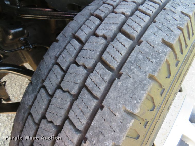 image for item DH1579 2011 Chevrolet Silverado 3500HD utility bed pickup truck