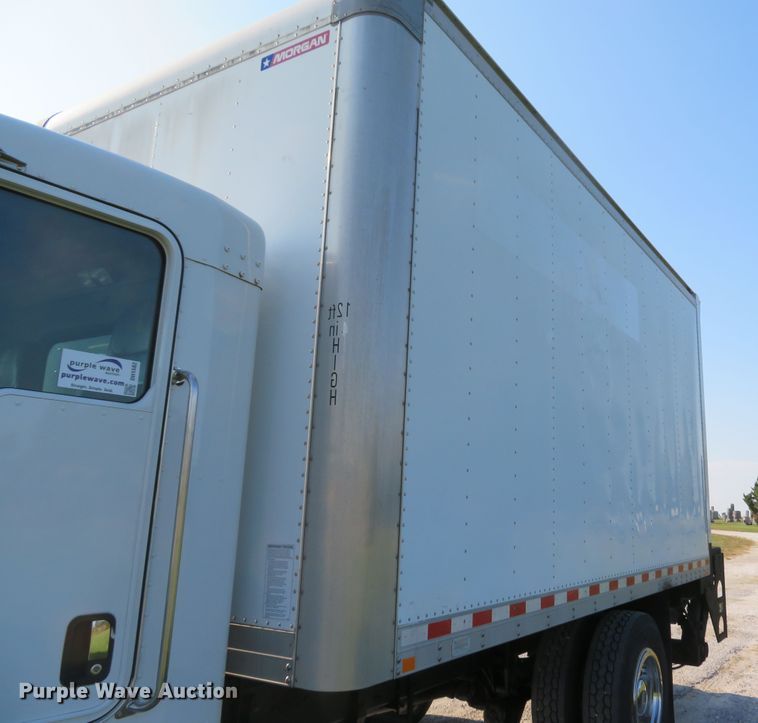 image for item DH1582 2012 Kenworth T270 box truck