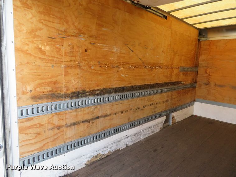 image for item DH1582 2012 Kenworth T270 box truck