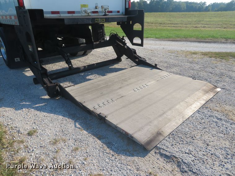 image for item DH1582 2012 Kenworth T270 box truck