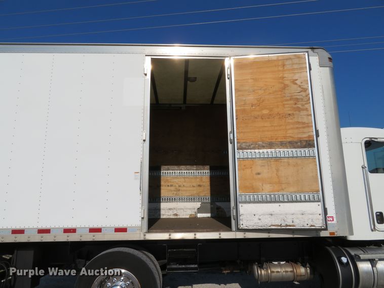 image for item DH1582 2012 Kenworth T270 box truck