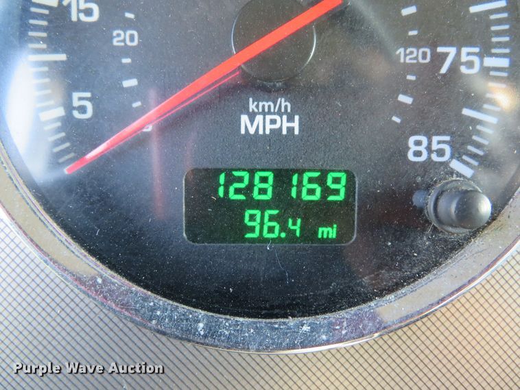 image for item DH1582 2012 Kenworth T270 box truck