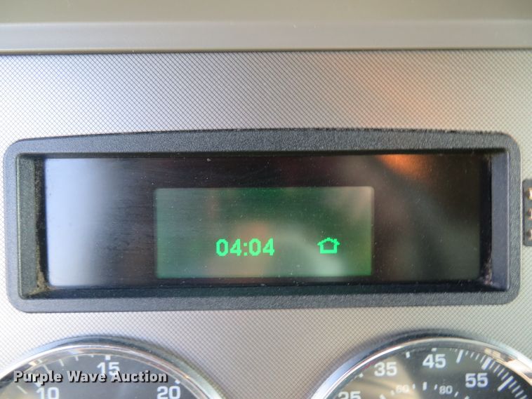 image for item DH1582 2012 Kenworth T270 box truck