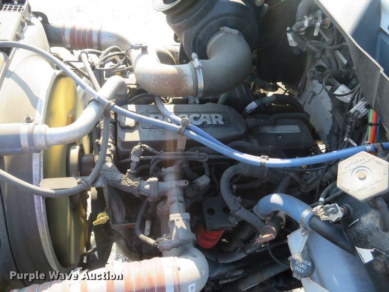 image for item DH1582 2012 Kenworth T270 box truck