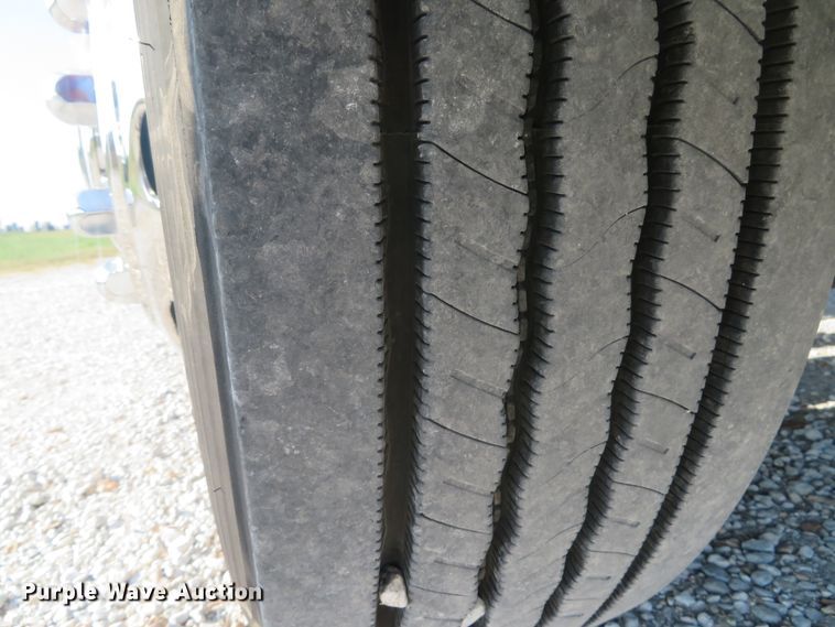 image for item DH1582 2012 Kenworth T270 box truck