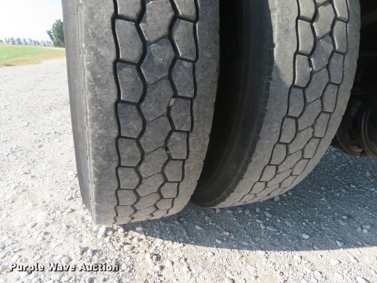 image for item DH1582 2012 Kenworth T270 box truck