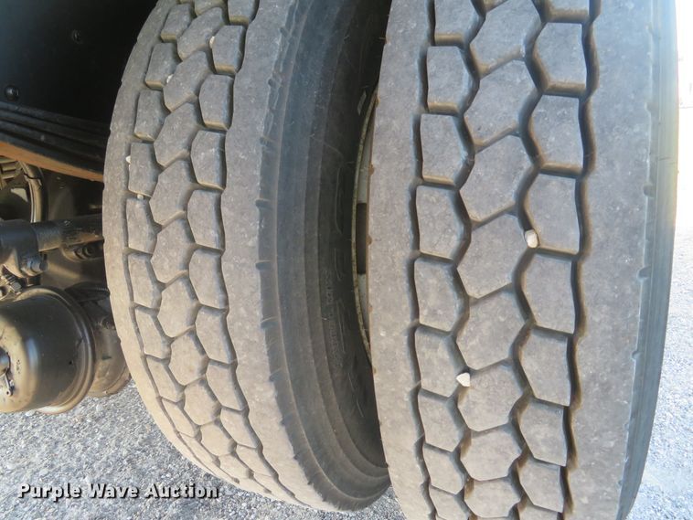 image for item DH1582 2012 Kenworth T270 box truck