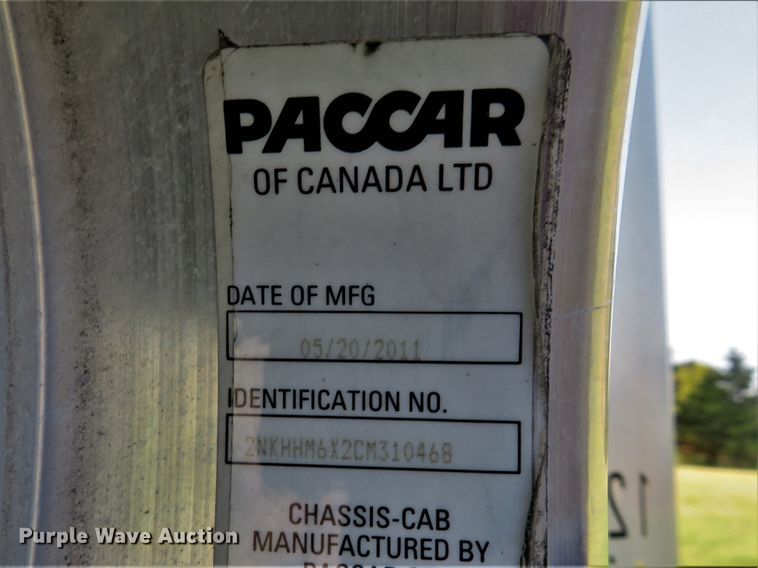 image for item DH1582 2012 Kenworth T270 box truck