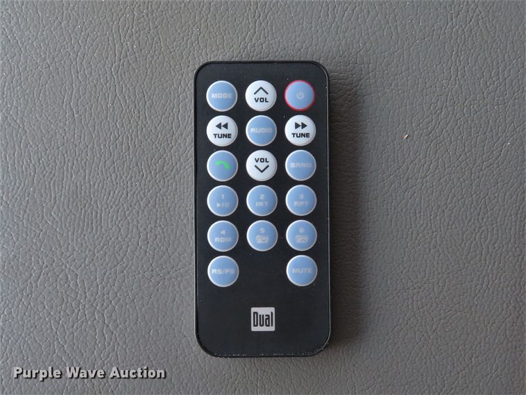 image for item DH1584 2002 Ford F350 Super Duty Lariat Crew Cab pickup truck