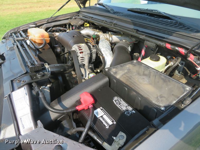 image for item DH1584 2002 Ford F350 Super Duty Lariat Crew Cab pickup truck