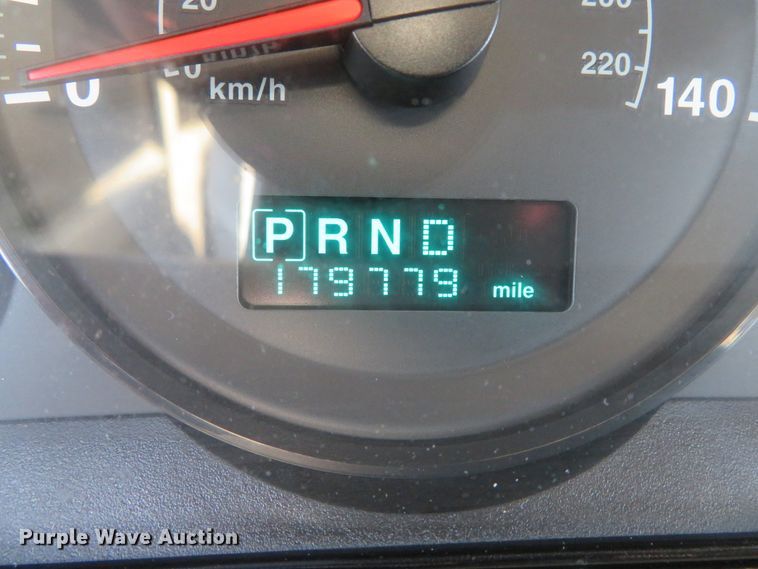 image for item DH1585 2005 Jeep Grand Cherokee Laredo SUV