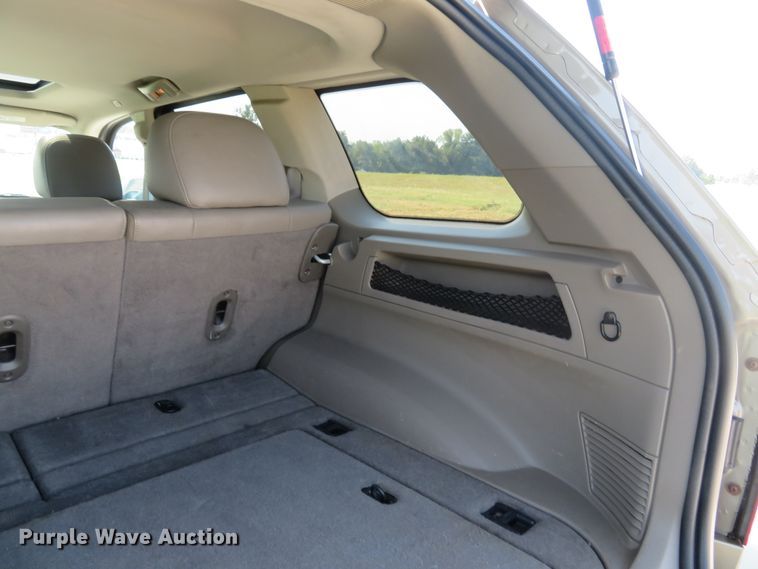 image for item DH1585 2005 Jeep Grand Cherokee Laredo SUV