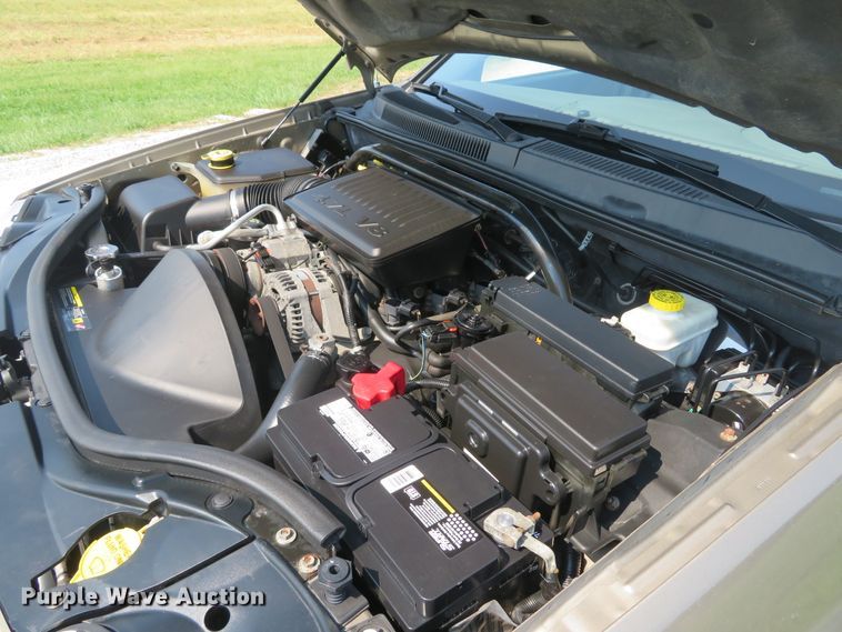 image for item DH1585 2005 Jeep Grand Cherokee Laredo SUV