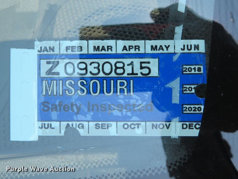 image for item DH1585 2005 Jeep Grand Cherokee Laredo SUV