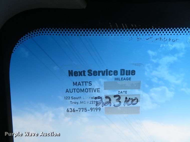 image for item DH1588 1999 Ford F550 Super Duty Crew Cab flatbed truck