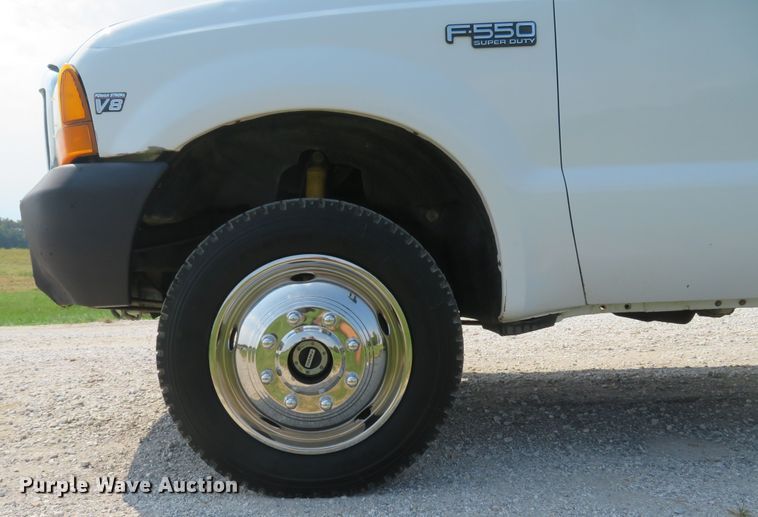 image for item DH1588 1999 Ford F550 Super Duty Crew Cab flatbed truck