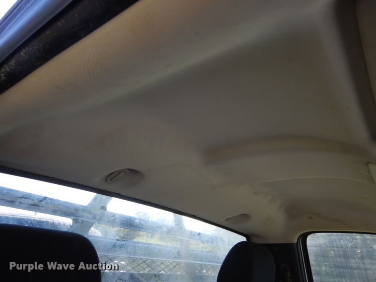 image for item DH2058 2009 GMC Sierra 3500HD flatbed pickup truck