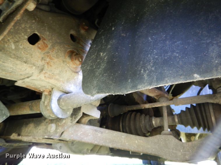 image for item DH2058 2009 GMC Sierra 3500HD flatbed pickup truck