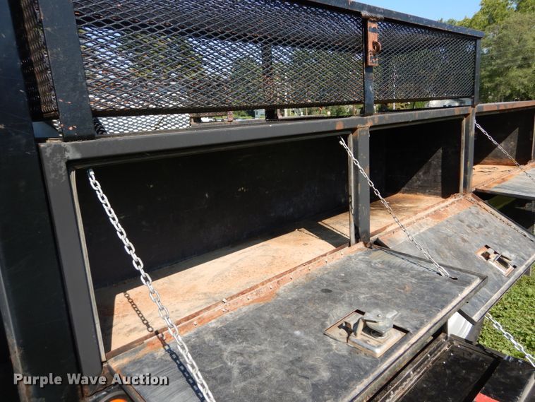 image for item DH2063 2012 GMC Sierra 3500HD flatbed pickup truck