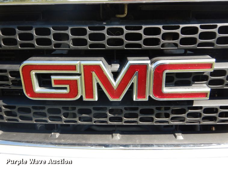 image for item DH2063 2012 GMC Sierra 3500HD flatbed pickup truck