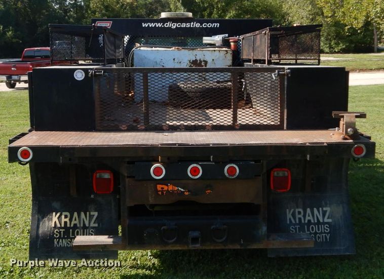 image for item DH2064 2012 GMC Sierra 3500HD flatbed pickup truck