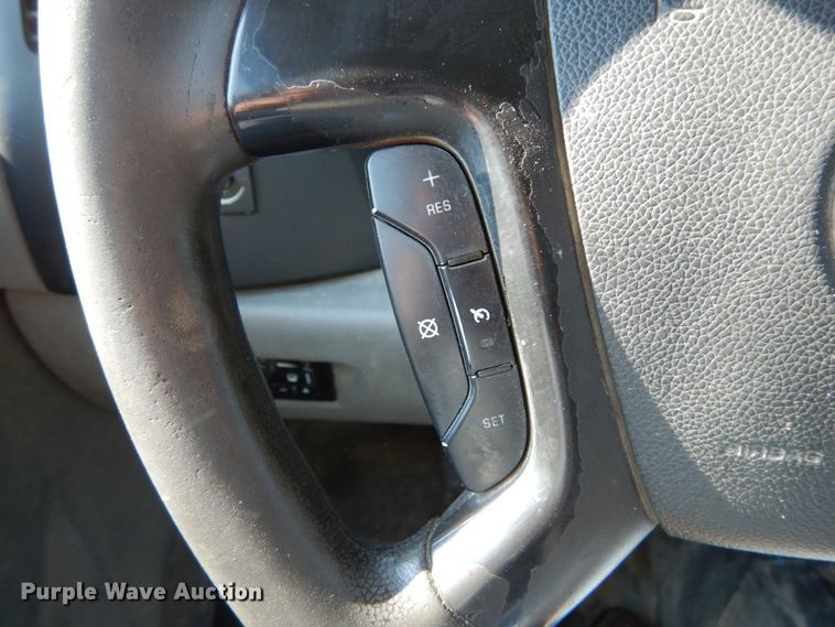 image for item DH2064 2012 GMC Sierra 3500HD flatbed pickup truck