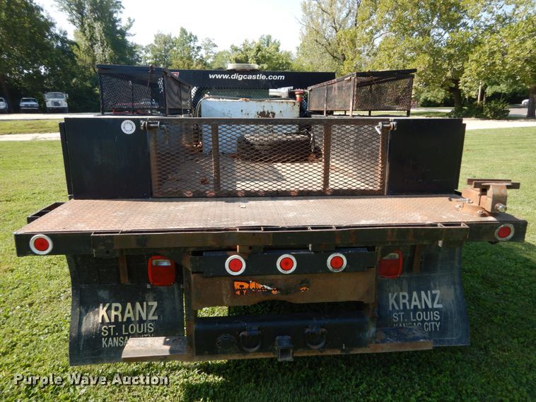 image for item DH2064 2012 GMC Sierra 3500HD flatbed pickup truck