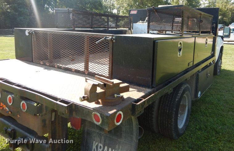 image for item DH2064 2012 GMC Sierra 3500HD flatbed pickup truck