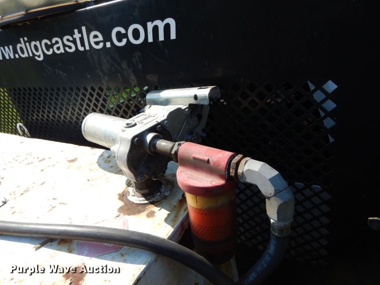 image for item DH2064 2012 GMC Sierra 3500HD flatbed pickup truck