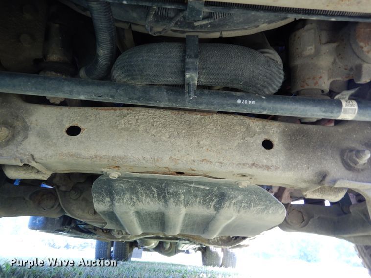 image for item DH2064 2012 GMC Sierra 3500HD flatbed pickup truck