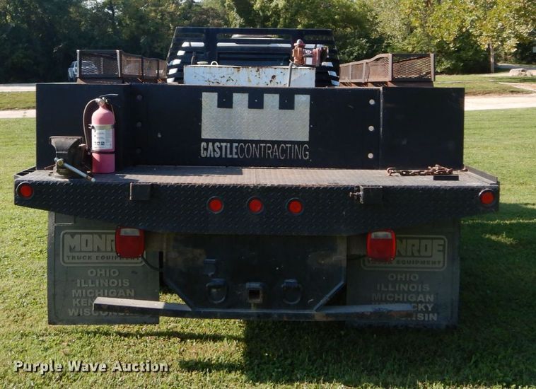 image for item DH2065 2012 GMC Sierra 3500HD flatbed pickup truck