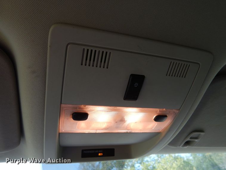 image for item DH2065 2012 GMC Sierra 3500HD flatbed pickup truck