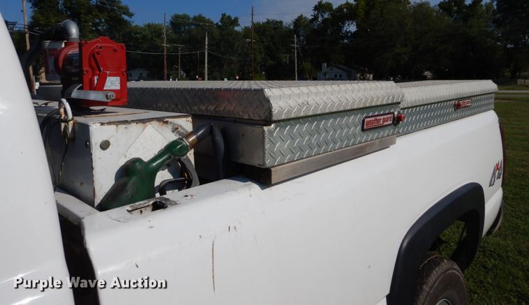 image for item DH2066 2007 Chevrolet Silverado 2500HD Ext. Cab pickup truck