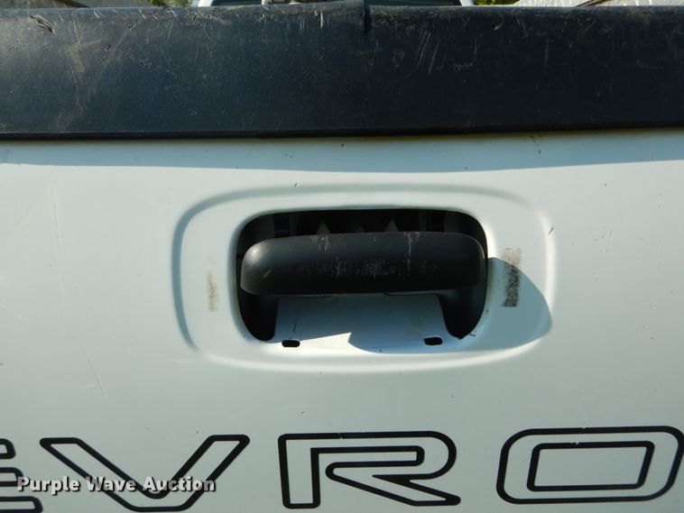 image for item DH2066 2007 Chevrolet Silverado 2500HD Ext. Cab pickup truck