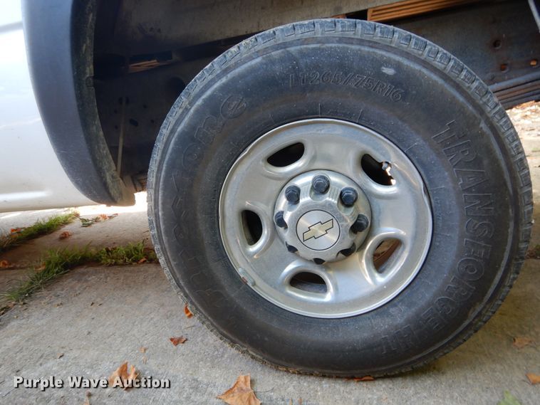 image for item DH2066 2007 Chevrolet Silverado 2500HD Ext. Cab pickup truck