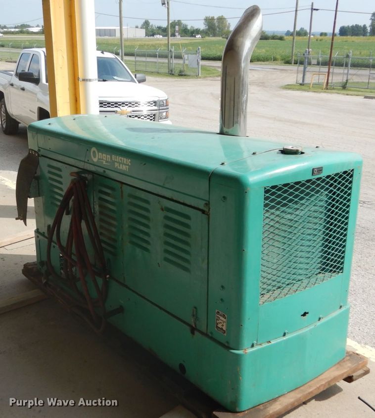 image for item DH2081 1975 Onan Electric Plant 17.5RDJF-4R/16548AA generator