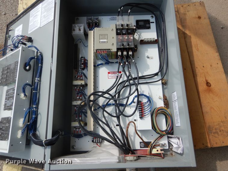 image for item DH2081 1975 Onan Electric Plant 17.5RDJF-4R/16548AA generator