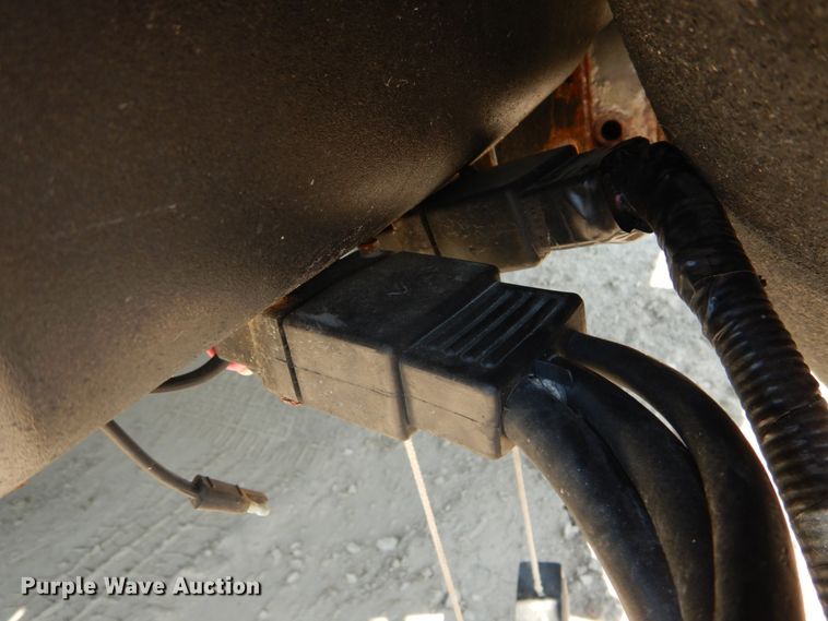 image for item DH2083 Snow Ex V-Maxx SP-8550 spreader