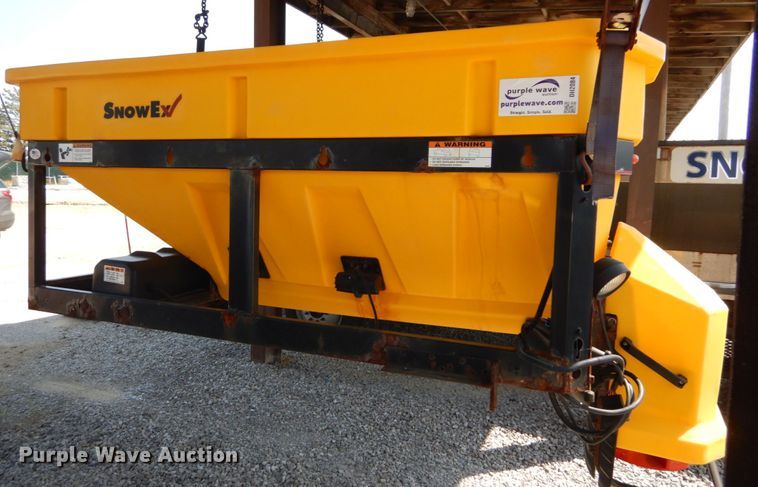 image for item DH2084 Snow Ex V-Maxx SP-8550 spreader