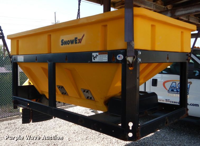 image for item DH2084 Snow Ex V-Maxx SP-8550 spreader