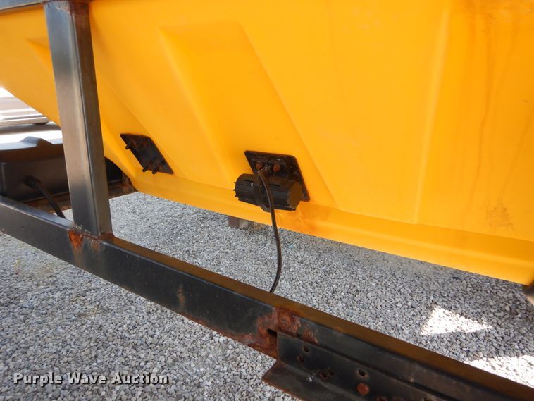 image for item DH2084 Snow Ex V-Maxx SP-8550 spreader